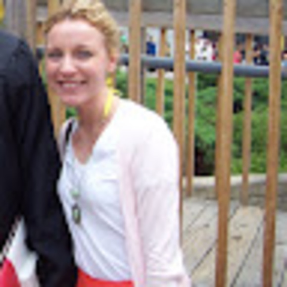 Meet your Posher, Jennifer - Picture 1 of 1